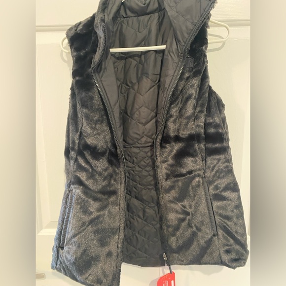NWT The North Face Mossbud Reversible vest - Picture 10 of 14